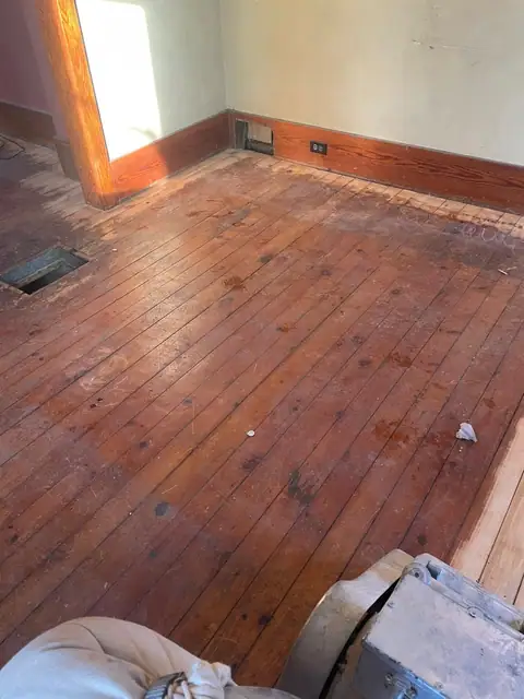 Hardwood Installer work by Golden Eagle Hardwood Flooring Sanding & Refinishing