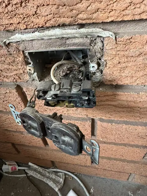Electrical work by Monarch Electric & Lighting