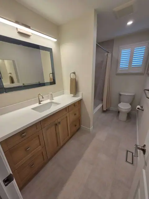 Bathroom Renovation Specialist work by TrueCraft Renovations